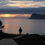 Prázdninový dům Eget Hus I Sjokanten Ved Fjorden Langevag