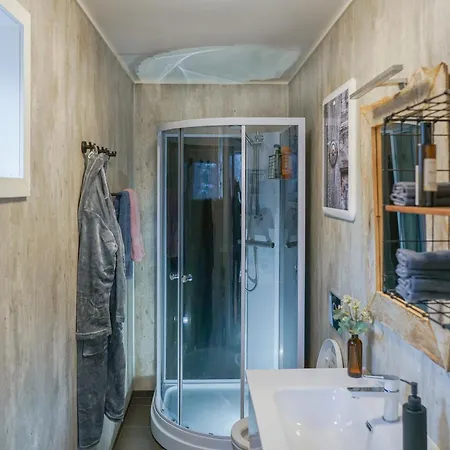 度假居 Eget Hus I Sjokanten Ved Fjorden *