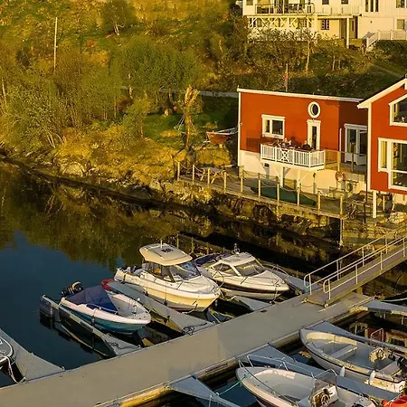 Eget Hus I Sjokanten Ved Fjorden 度假居