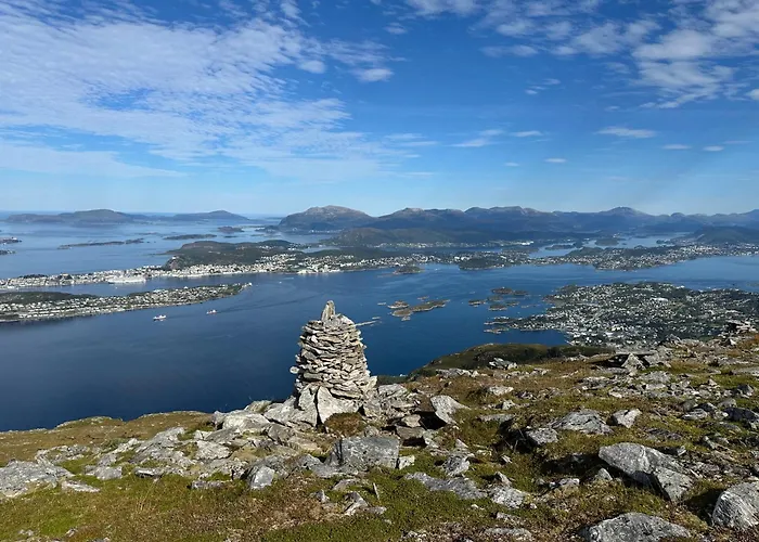 Eget Hus I Sjokanten Ved Fjorden Feriehus